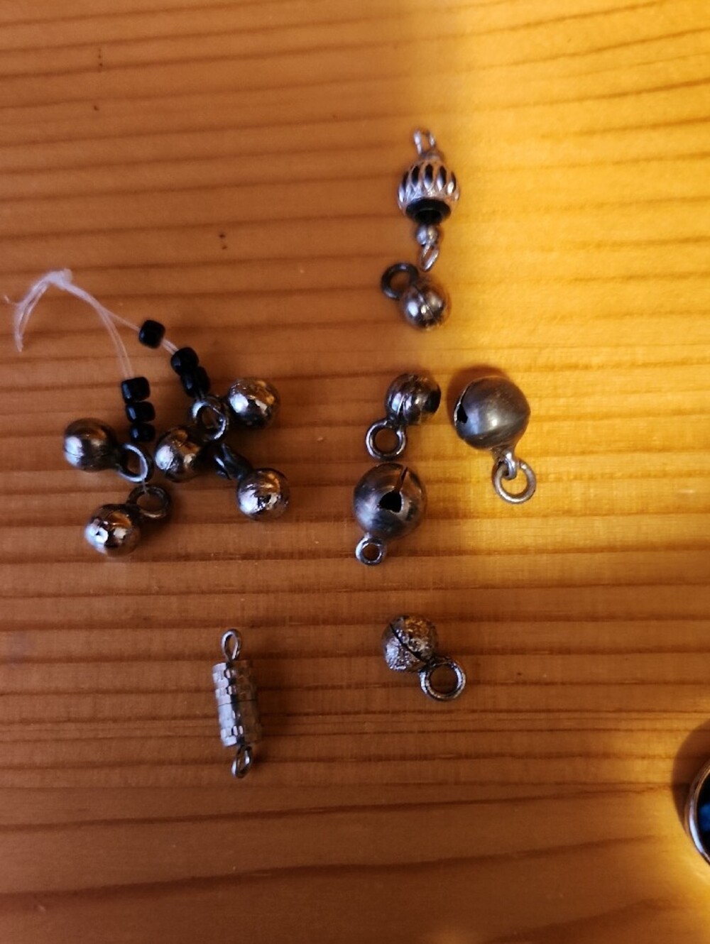 Abalone Shell Beads - Picture 5 of 5